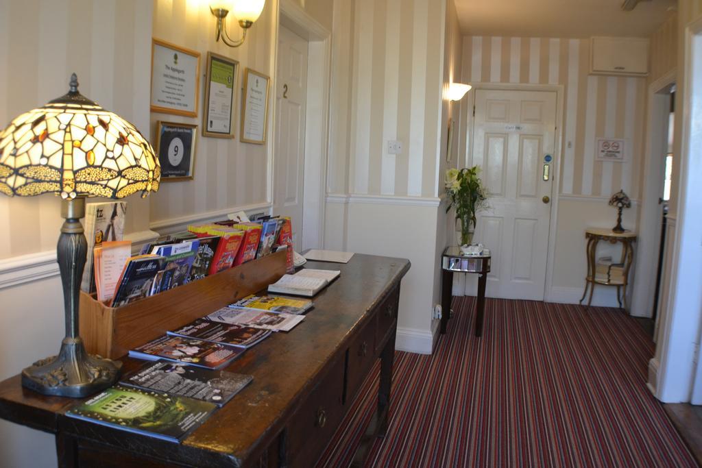 Applegarth Guest House Stratford-upon-Avon Esterno foto